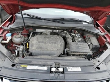 Volkswagen Tiguan II 2019 Volkswagen Tiguan 2019, 2.0L, 4x4, SE, porysow..., zdjęcie 11