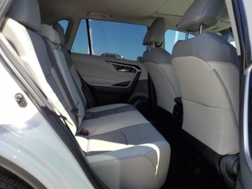 Toyota RAV4 V 2024 Toyota RAV4 Xle premium 2.5 Benzyna 203KM, zdjęcie 8