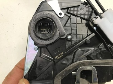 HONDA HR-V III 2023 ZÁMEK DVEŘE LEVÝ PŘEDNÍ N07-12120 GB