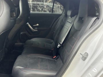 Mercedes Klasa A W177/V177 Hatchback Facelifting 1.3 200 163KM 2025 MERCEDES-BENZ A Klasa 200 AMG Line 1.3 (163KM) 2025, zdjęcie 14