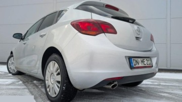Opel Astra J Hatchback 5d 2.0 CDTI ECOTEC 160KM 2011 Opel Astra 2.0 CDTI DPF Innovation 160KM 2011r Dostawa pod dom!, zdjęcie 17