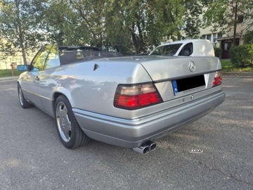 Mercedes W124 Cabrio 2.0 136KM 1997 Mercedes-Benz W124 (1984-1993) Mercedes- Benz W124 E200 2,0 Benzyna Zadban, zdjęcie 13