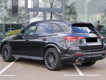 Mercedes GLC C254/X254 Coupe 2.0 220d 197KM 2026 MERCEDES-BENZ GLC 220 d 4-Matic AMG Line 2.0(197KM) 2026, zdjęcie 3