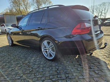 BMW Seria 3 E90-91-92-93 Coupe E92 320i 170KM 2008 BMW 320 2,0 benzyna 170KM, zdjęcie 2