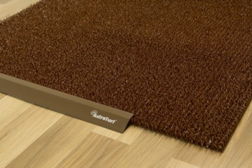 ASTROTURF КОРИЧНЕВЫЙ ПРОФИЛЬ СТИРАТЕЛЬНАЯ ПОЛОСКА 91 см