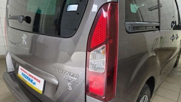 Peugeot Partner II Tepee Facelifting 2015 1.6 BlueHDi 100KM 2017 Peugeot Partner 1,6 HDI 100 KM, Tylko 153 Tys.km, 100 Bezwypadkowy, Gwaran, zdjęcie 26