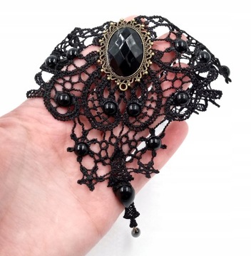 Naszyjnik gotycki koronkowy czarny choker kamień