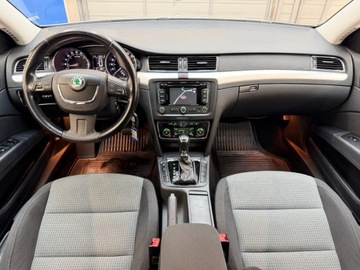 Skoda Superb II Sedan 2.0 TDI CR DPF 140KM 2013 Skoda Superb duze rodzinne kombi w 4x4 z automatyczna skrzynia dsg w bogat, zdjęcie 7