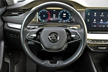 Skoda Octavia IV Kombi 2.0 TDI 150KM 2022 Škoda Octavia Skoda Octavia Bezwypadkowy / Salon, zdjęcie 15