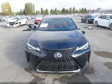 Lexus UX 2019 Lexus UX 2019 LEXUS UX 250H F SPORT 2.0 Hybryda 181KM, zdjęcie 9