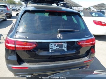 Mercedes Klasa E W213 2022 Mercedes-Benz Klasa E 450 4MATIC ALL-TERRAIN, 2022r., 4x4, 3.0L 3.0 Benzyna, zdjęcie 7