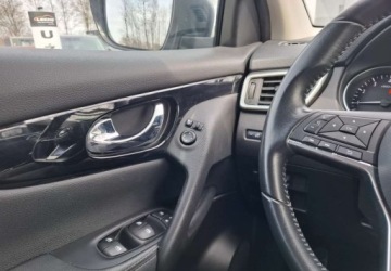 Nissan Qashqai II Crossover Facelifting 1.3 DIG-T  160KM 2019 Nissan Qashqai Nissan Qashqai 1.3 Benzyna 160KM, zdjęcie 17