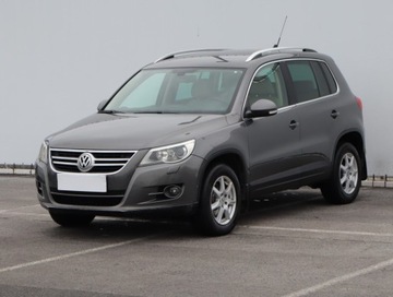 Volkswagen Tiguan I SUV 2.0 TDI CR DPF 140KM 2011 VW Tiguan 2.0 TDI, Salon Polska, 4X4, DSG, Skóra, zdjęcie 1