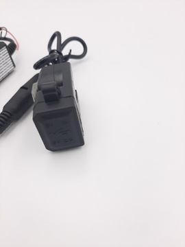 2 зарядных устройства для мотоциклов PREMIUM с двойным USB-портом