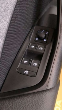 Skoda Octavia IV Liftback 1.5 TSI EVO 150KM 2025 Skoda Octavia Selection 1.5 TSI 150KM Gwarancja Pakiet zimowy FV23, zdjęcie 34