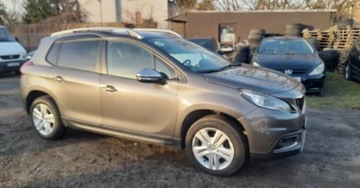 Peugeot 2008 I SUV Facelifting 1.2 PureTech 82KM 2018 Peugeot 2008 Peugeot 2008 1,2 benzyna 1 wlasci..., zdjęcie 4