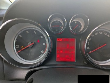 Opel Astra J GTC 1.6 CDTI Ecotec 110KM 2015 Opel Astra J 1.6d 110km 2015r Bezwypadkowy, zdjęcie 7