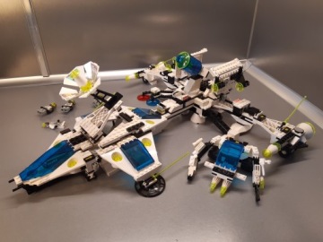 LEGO Space Exploriens 6982 Исследовательский звездолёт