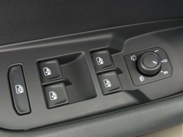Cupra Terramar SUV 1.5 eTSI 150KM 2025 Cupra Terramar reflektory LED nawigacja tempomat ACC Kessy 1.5, zdjęcie 14