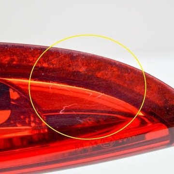 RENAULT CAPTUR 2018 TŘETÍ SVĚTLO STOP