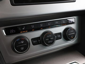 Volkswagen Passat B8 Variant 2.0 TDI BlueMotion SCR 150KM 2016 Volkswagen Passat Comfortline BlueMotion 150KM, zdjęcie 24