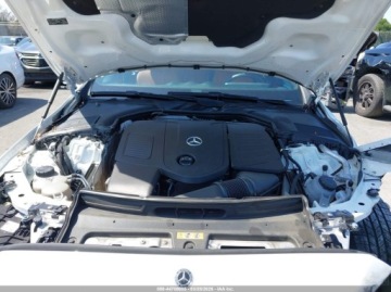 Mercedes Klasa C W206 Limuzyna 2.0 300 258KM 2023 Mercedes-Benz Klasa C 2023r., C 300 Sedan, 2L, od ubezpieczalni 2.0 Benzyna, zdjęcie 8