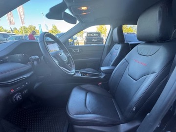 Jeep Compass II SUV Plug-In Facelifting 1.3 GSE T4 240KM 2025 JEEP Compass Trailhawk 1.3 T4 PHEV 4xe aut Suv 240KM 2025, zdjęcie 7