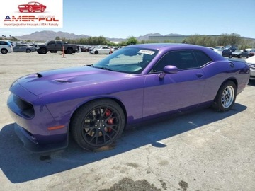 Dodge Challenger III 2016 Dodge Challenger Srt hellcat 6.2 Benzyna 707KM