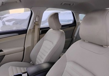 Ford Mondeo V Sedan 2.0 TDCi 150KM 2016 Ford Mondeo 2016r, 2.0 TDCI. AUTOMAT. Uszkodzony prawy bok. Jezdzi. 2.0, zdjęcie 7