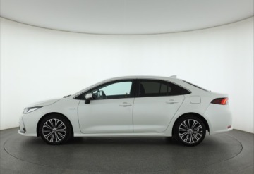 Toyota Corolla XII Sedan 1.8 Hybrid 122KM 2020 Toyota Corolla 1.8 Hybrid, Salon Polska, zdjęcie 2