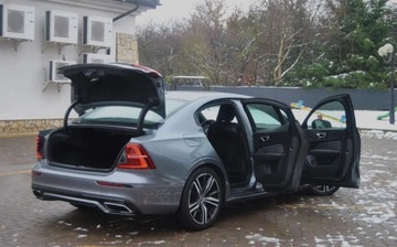 Volvo S60 III Sedan 2.0 T6 310KM 2019 Volvo S60 GWARANCJA, R-Design, T6 320KM, 4x4, Automat, Swietnie utrzymany, zdjęcie 25