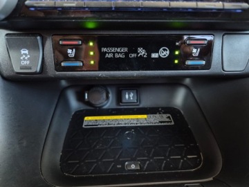 Toyota RAV4 V SUV 2.5 Hybrid Dynamic Force 222KM 2019 Toyota RAV4 2.5 Hybrid Executive 4x4 V (2018-) 2.5, zdjęcie 26