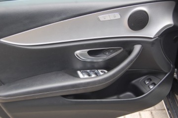 Mercedes Klasa E W213 Limuzyna 2.0 220d 194KM 2016 E-KLASA W213 2.0 194PS Avantgarde Tylko 152Tkm Temp.Aktywny Kamera Ambiente, zdjęcie 19