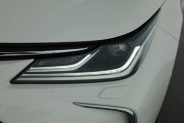 Toyota Corolla XII Sedan 1.8 Hybrid 122KM 2019 Toyota Corolla 1.8 Hybrid, Salon Polska, zdjęcie 19