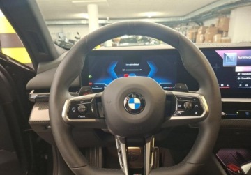 BMW Seria 5 G90-91 2024 BMW Seria 5 520i G60, M Pakiet, Harman, Faktura VAT 23, Gwarancja fabryczna, zdjęcie 8