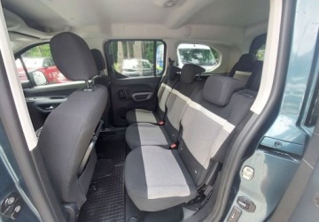 Citroen Berlingo III Osobowy M Facelifting 1.5 BlueHDi 130KM 2024 Citroen Berlingo Citroen Berlingo 1.5 BlueHdi 130 XL MAX Automat 7-Miejsc, zdjęcie 3