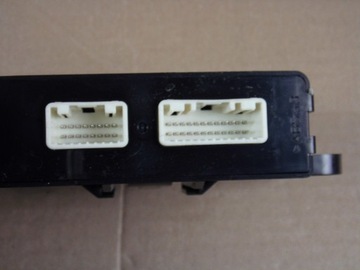 MITSUBISHI OUTLANDER III MODUL KEYLESS 8637B420