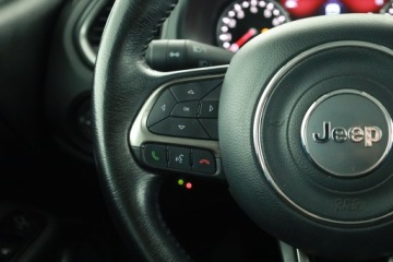 Jeep Renegade SUV 1.4 MultiAir 140KM 2018 Jeep Renegade 1.4 MultiAir, Salon Polska, zdjęcie 13