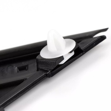 Nakładka błotnika P trójkąt Fiat 500 ABARTH 595