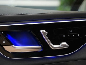 Mercedes GLC C254/X254 2025 MERCEDES-BENZ GLC 200 d 4-Matic AMG Line 2.0 (163KM) 2025, zdjęcie 8