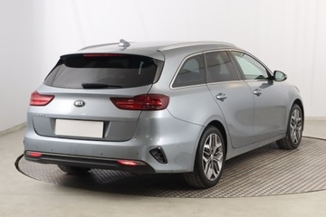 Kia Ceed III Hatchback 1.6 CRDi SCR 136KM 2019 Kia Ceed 1.6 CRDi, Automat, Skóra, Navi, Klima, zdjęcie 4