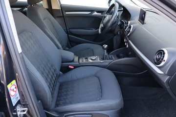 Audi A3 8V Hatchback 3d 1.4 TFSI 122KM 2014 Audi A3 1.4 TFSI, Salon Polska, Xenon, Bi-Xenon, zdjęcie 8