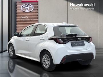 Toyota Yaris IV Hatchback 1.0 VVT-i 72KM 2022 Toyota Yaris 1.0 Comfort IV (2020-) 1.0 Comfort, zdjęcie 3