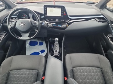 Toyota C-HR I Crossover Facelifting 1.8 Hybrid 122KM 2020 Toyota C-HR 1.8 Hybrid Style Toyota C-HR 1.8 Hybri, zdjęcie 2