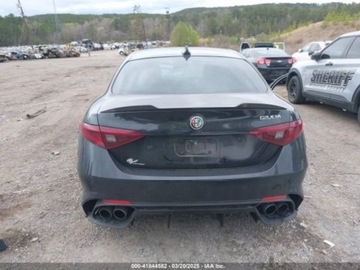 Alfa Romeo Giulia II 2023 Alfa Romeo Giulia Quadrifolgio, 2023r., 2.9L 2.9 Benzyna 505KM, zdjęcie 7