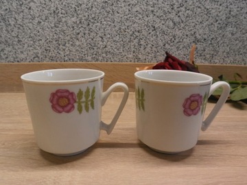 Porcelanowe dwie filiżanki