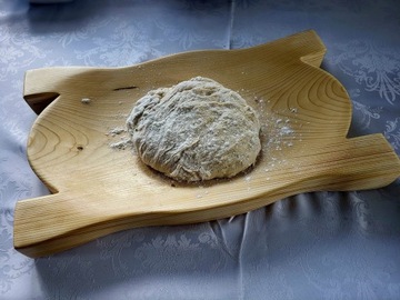 Деревянная кормушка, тазик 60 см.