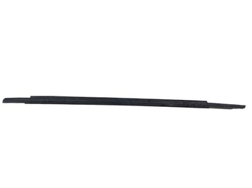 AUDI A3 Uszczelka otworu okna przedniego lewego zewnętrznego 8V4837477