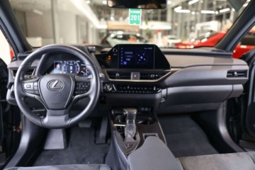 Lexus UX 2023 Lexus UX 200 GPF Pure 2WD 2.0 Benzyna 171KM, zdjęcie 4