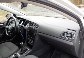 Volkswagen Golf VII Hatchback 3d Facelifting 1.6 TDI-CR DPF BMT 115KM 2018 Volkswagen Golf Diesel Okazja 1.6 Diesel 116KM, zdjęcie 14